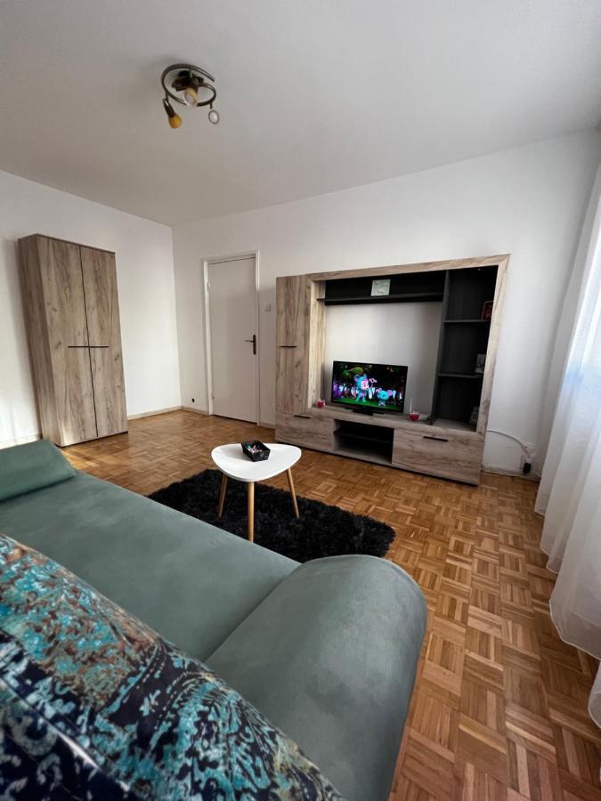House24 Gari Lejlighed Braşov Eksteriør billede